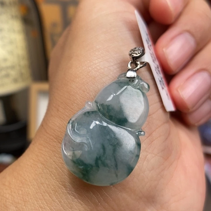 【闪购商品】颈饰银S925镶嵌翡翠53
