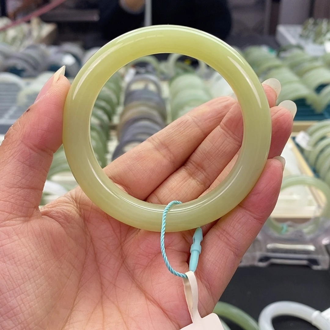 和田玉未镶嵌珠宝奇石和田玉手镯52.53