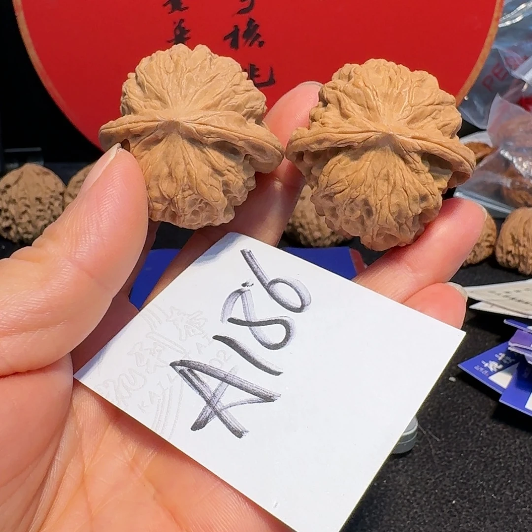 文玩核桃把件40平谷闷尖