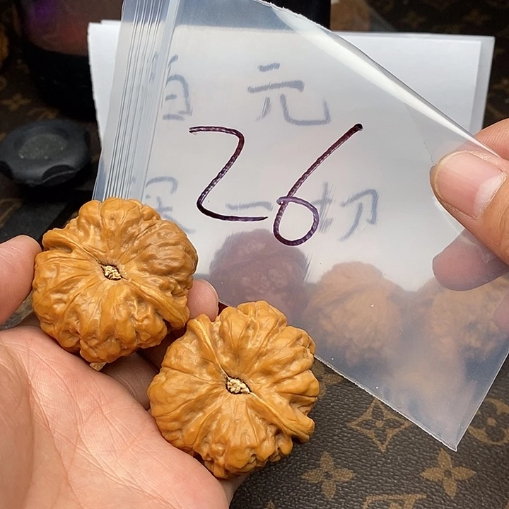 吊坠文玩核桃75353737557337535737