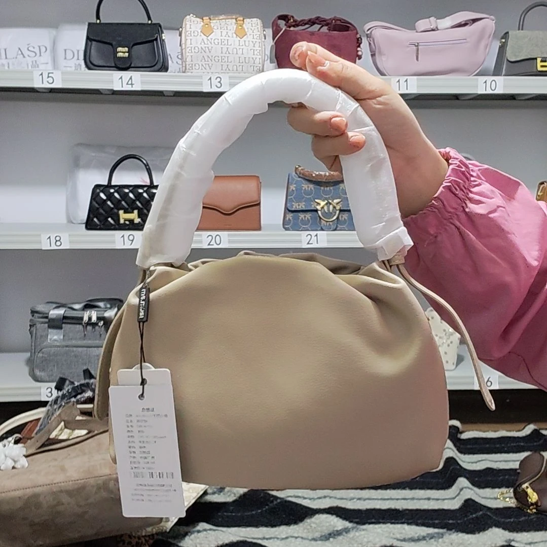 PVC牛津布人造革PU帆布草编牛皮pc超纤皮（革）反绒皮pu