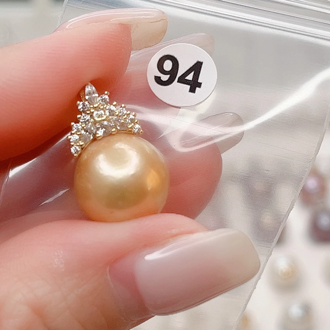 合金吊坠(赠链)淡水珍珠