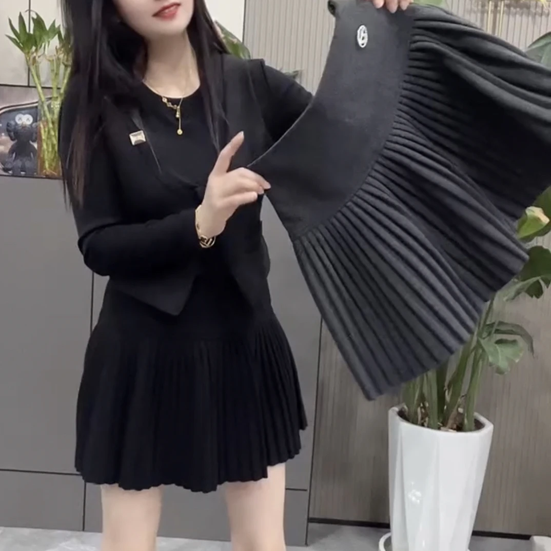 灰色毛呢百褶半身裙女秋冬高腰显瘦A字短裙防走光时尚百搭