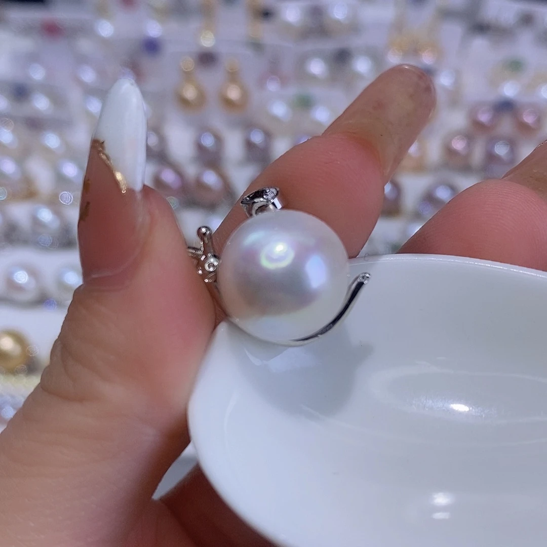 淡水珍珠合金颈饰