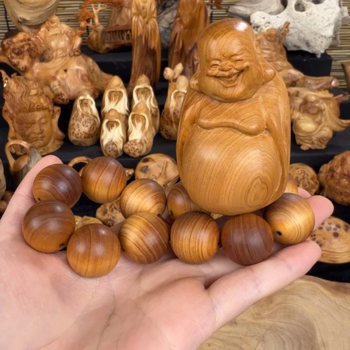 柏木（崖柏）手把件