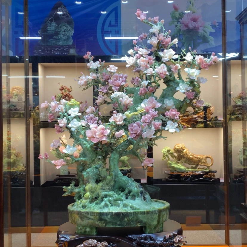 【闪购商品】蛇纹石玉未镶嵌摆件覆膜