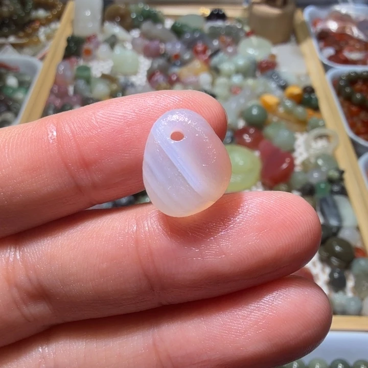 和田玉未镶嵌珠宝半成品