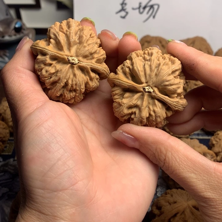 吊坠文玩核桃运*粗筋