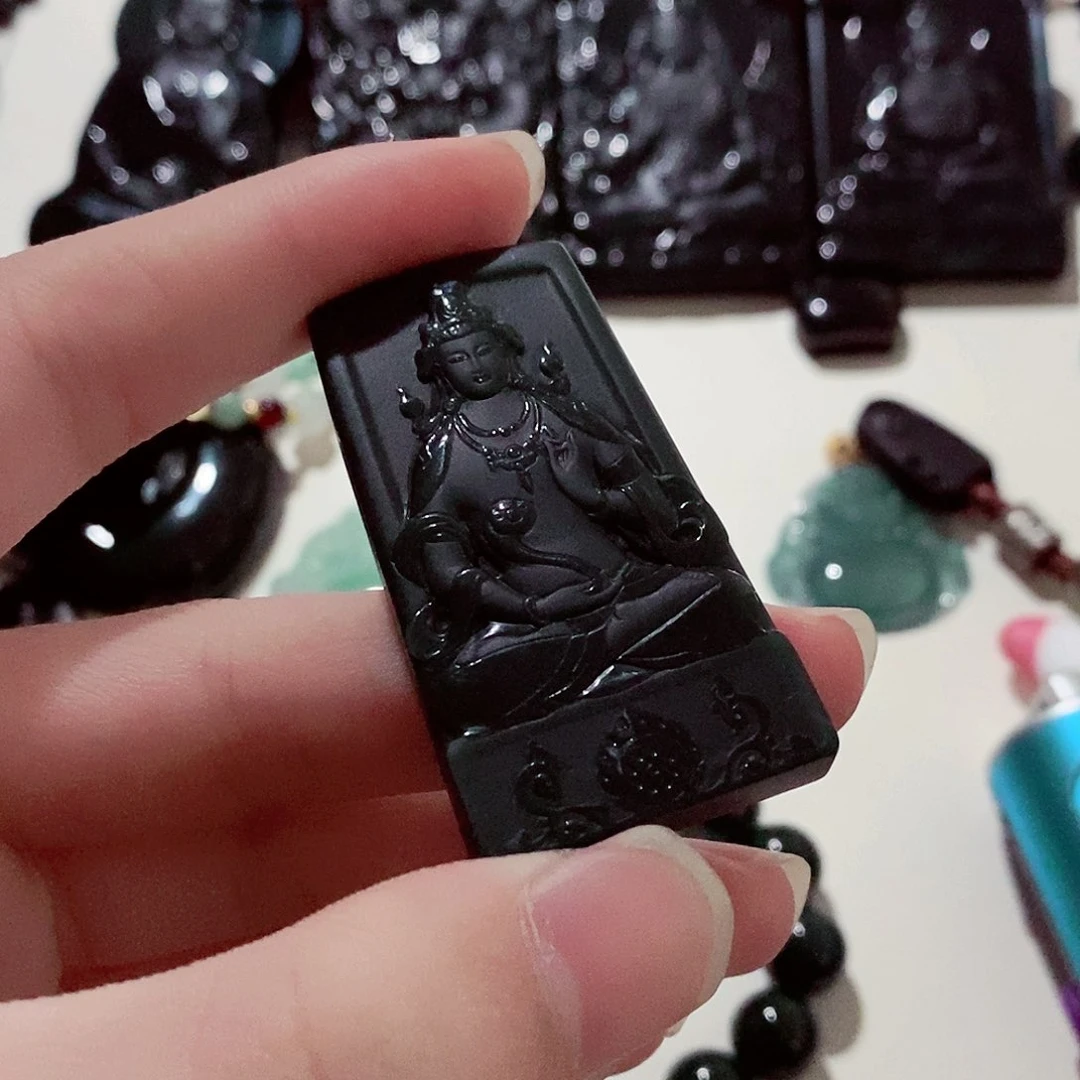 翡翠颈饰未镶嵌翡翠a