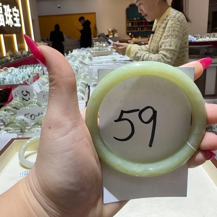 和田玉未镶嵌手镯676