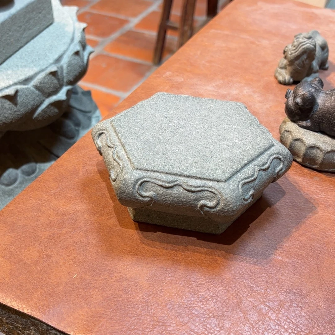 古***味石材六方如意底座999