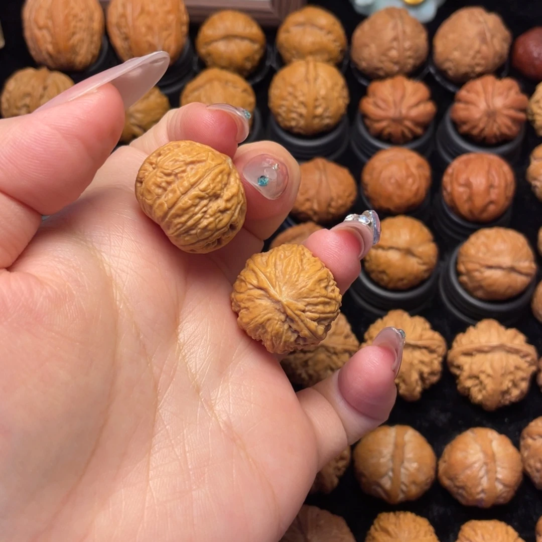 文玩核桃吊坠17号莲花磨盘