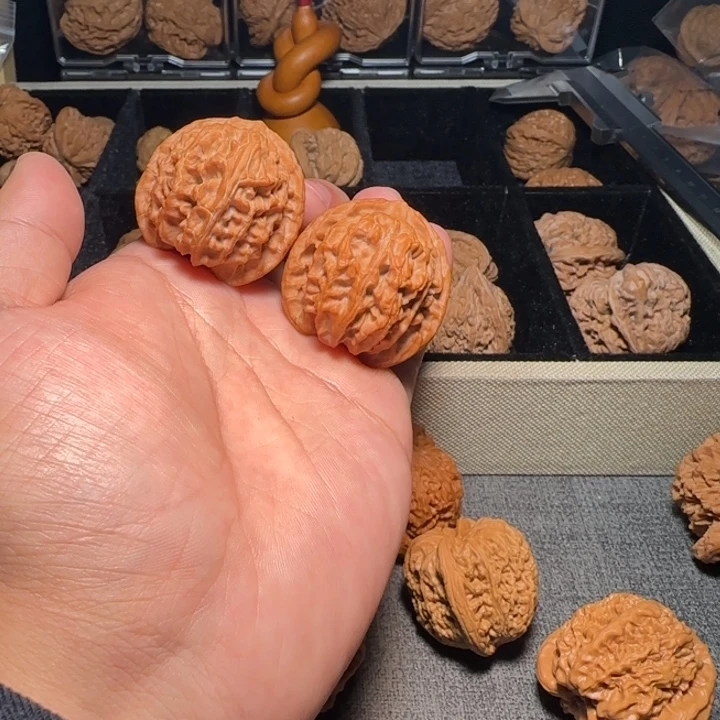 把件文玩核桃苹果园