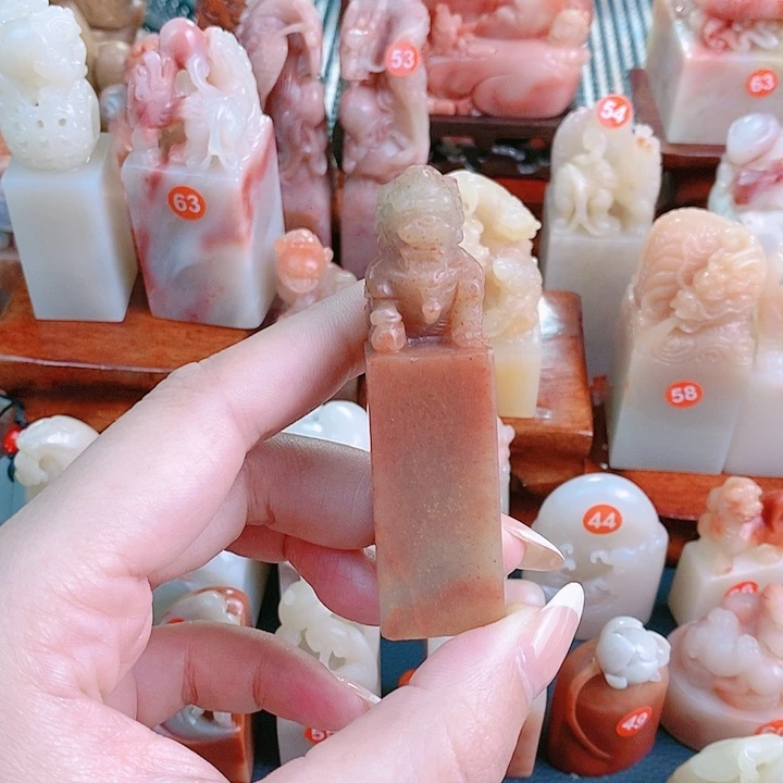 寿山石印石狮子的