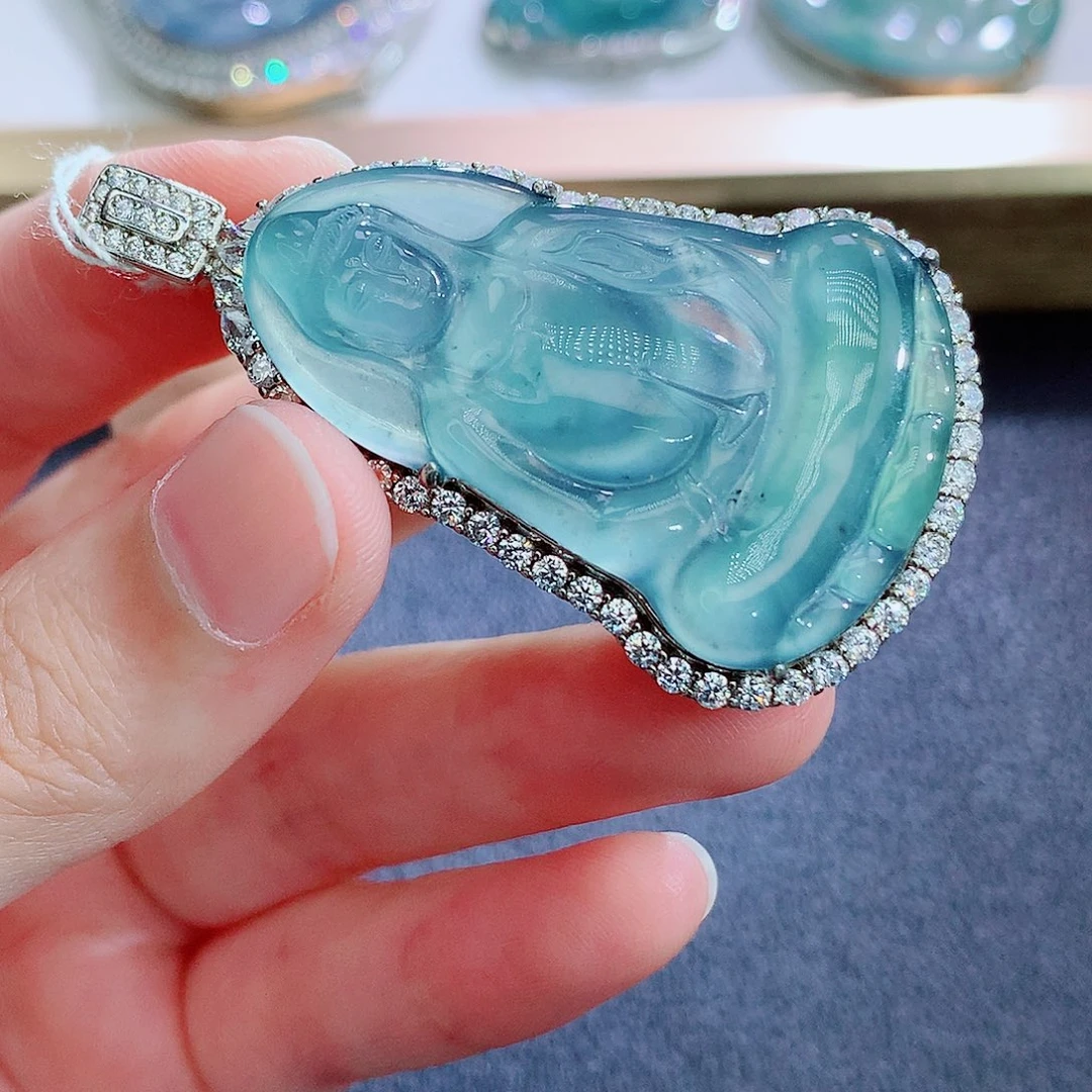 翡翠银S925镶嵌颈饰翡翠