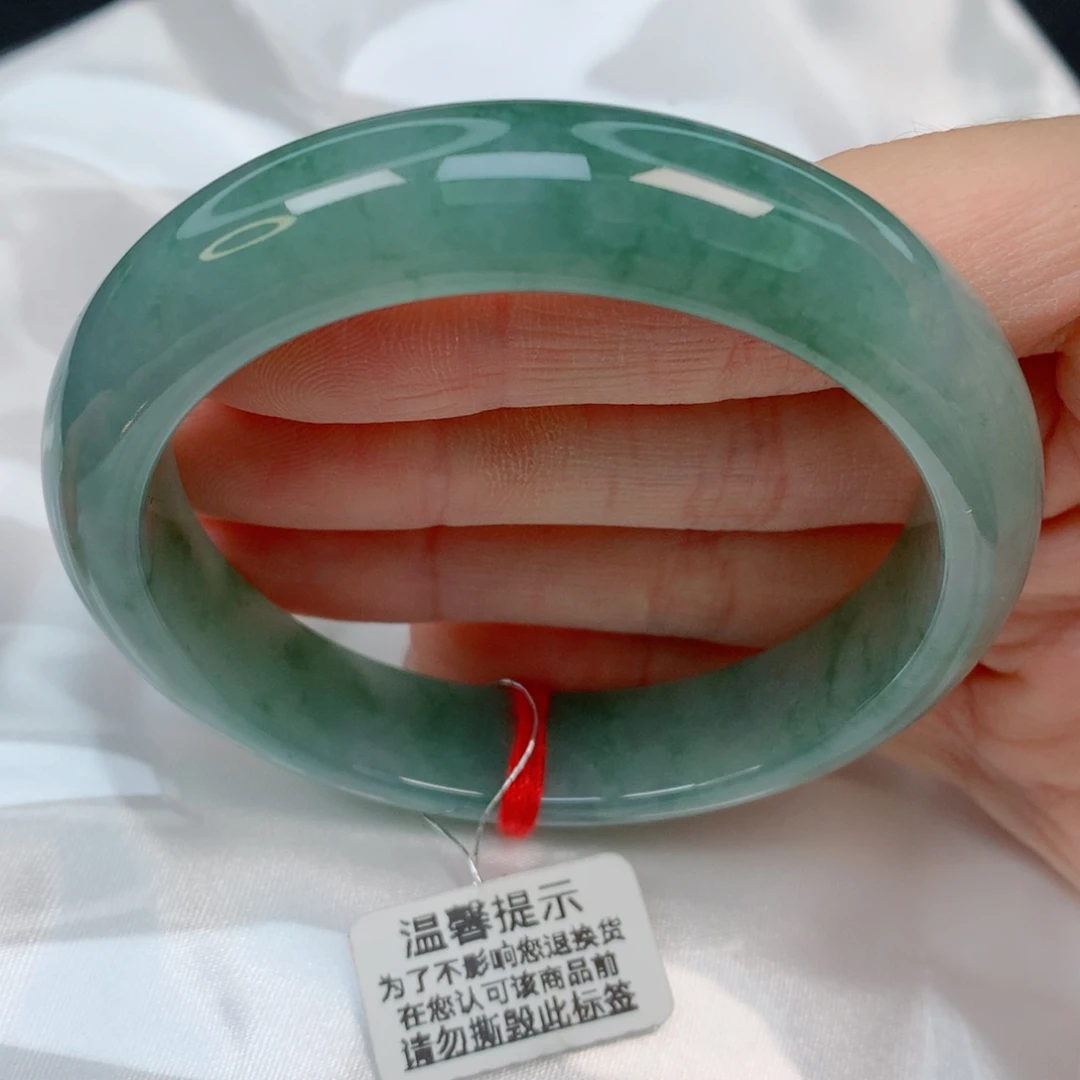 未镶嵌手镯翡翠57.2正圈，满绿底小飘花，润感好，014