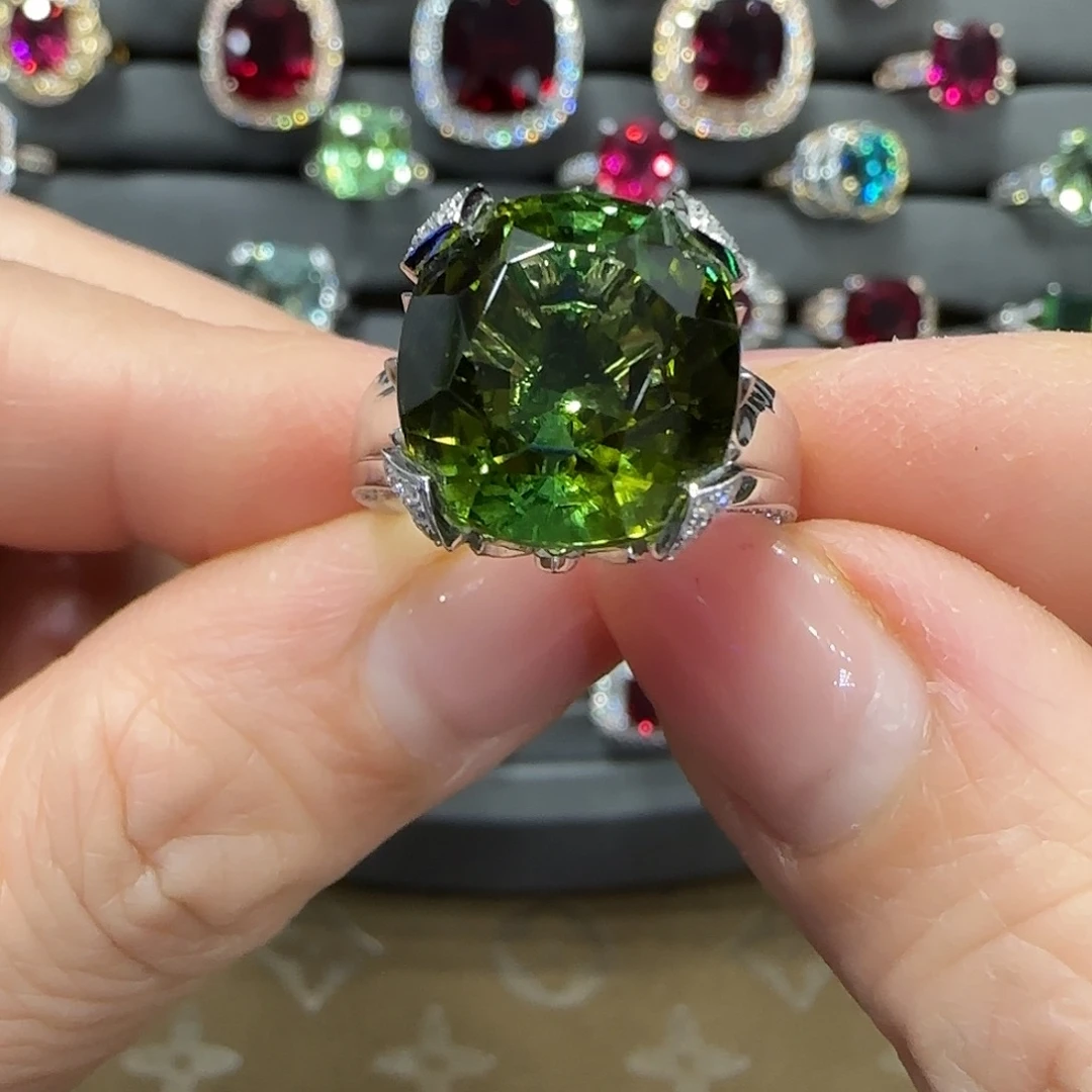 戒指碧玺18K金镶嵌13.3ct