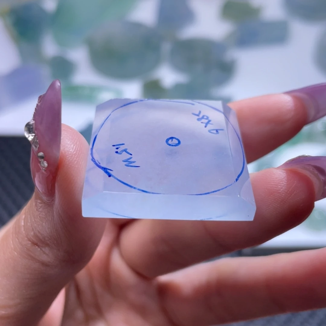 【闪购商品】定制翡翠未镶嵌风**了