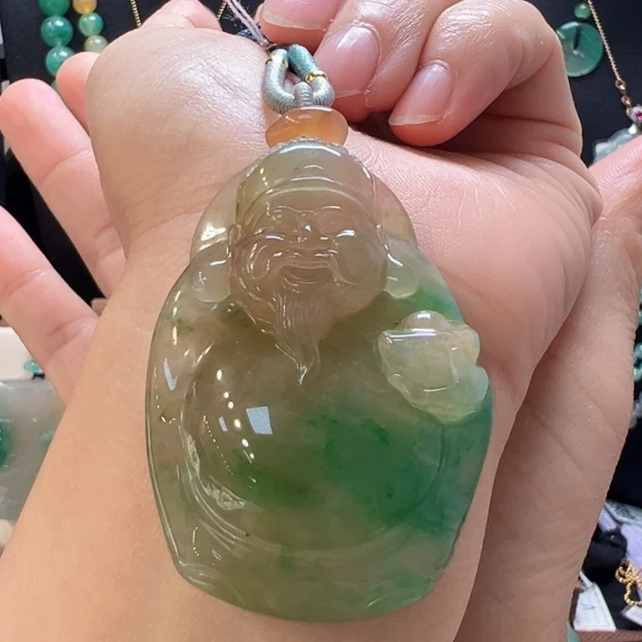 石英质玉未镶嵌颈饰