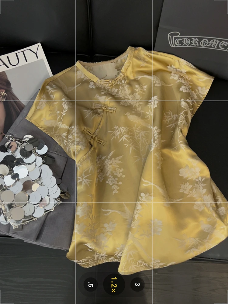 2025年复古新中式短袖衬衫女提花缎面高级感小众盘扣斜襟无袖上衣