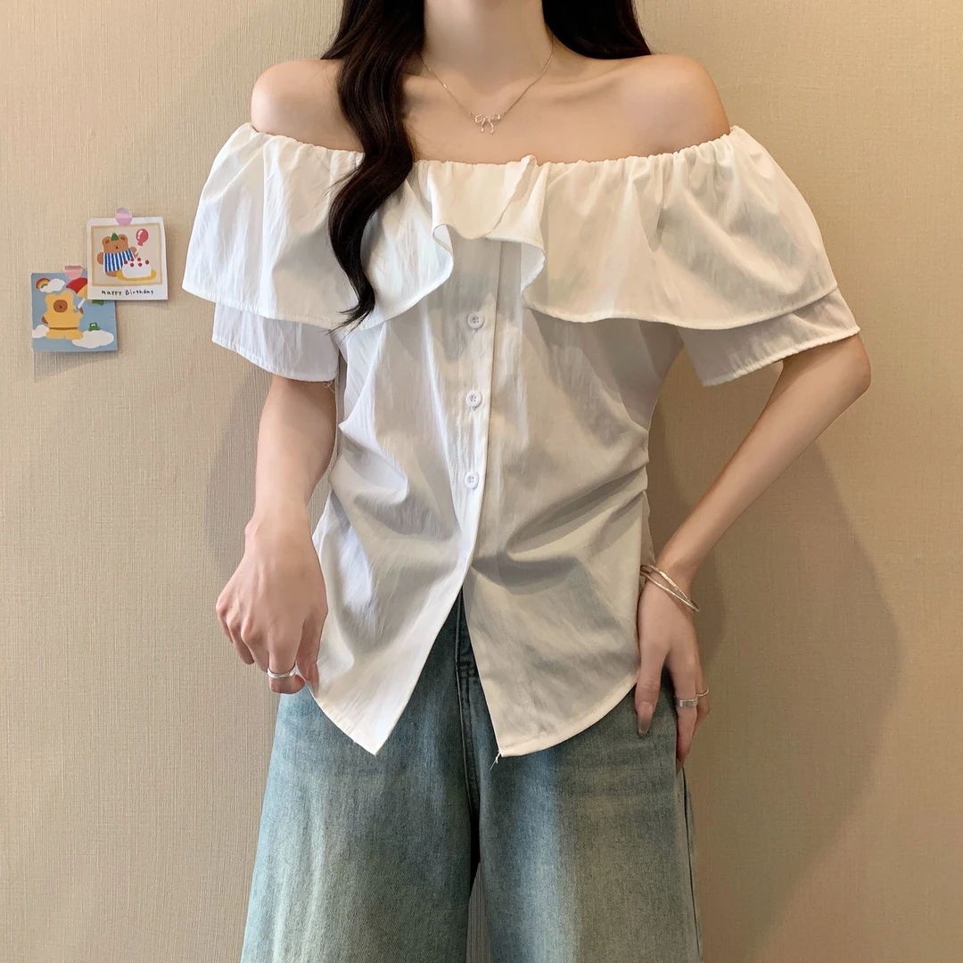 大码荷叶边蓝色衬衫女2025新款夏季胖MM显瘦高级感短袖一字肩上衣