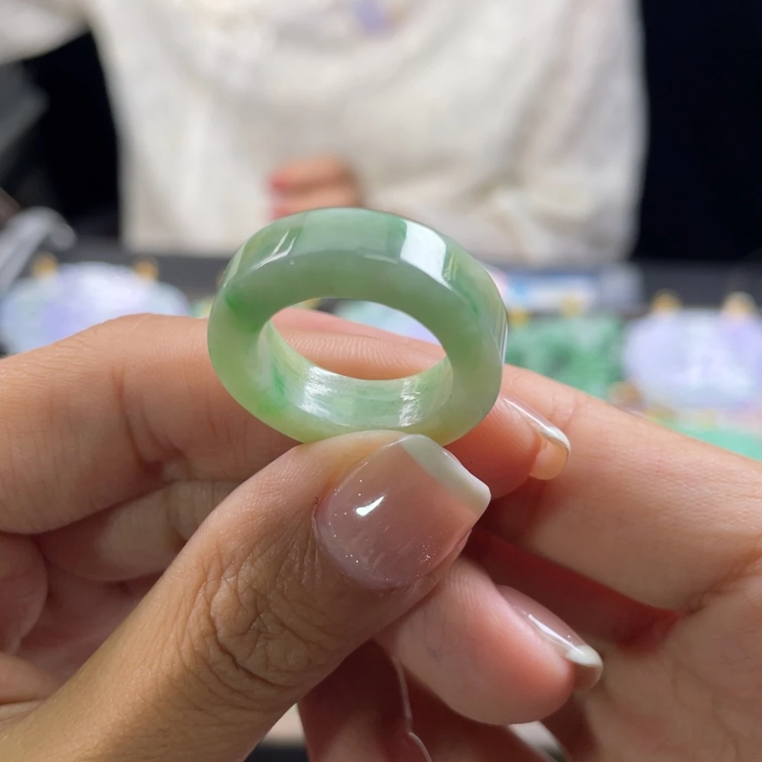 翡翠未镶嵌戒圈代编织