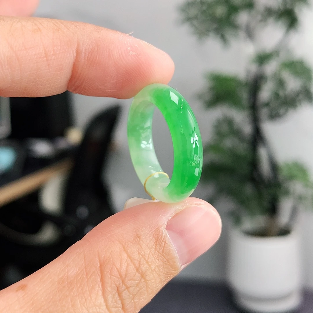 翡翠未镶嵌戒指14号