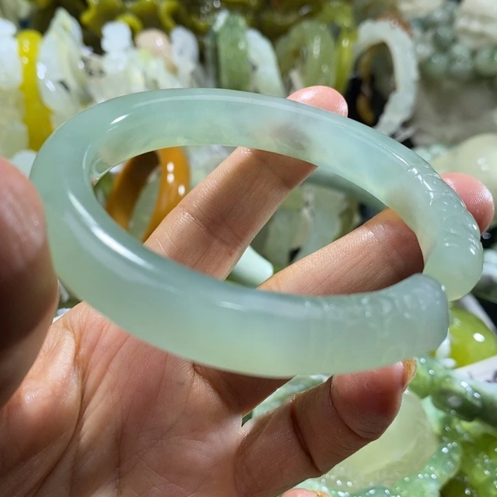 岫玉未镶嵌岫玉手镯57口径