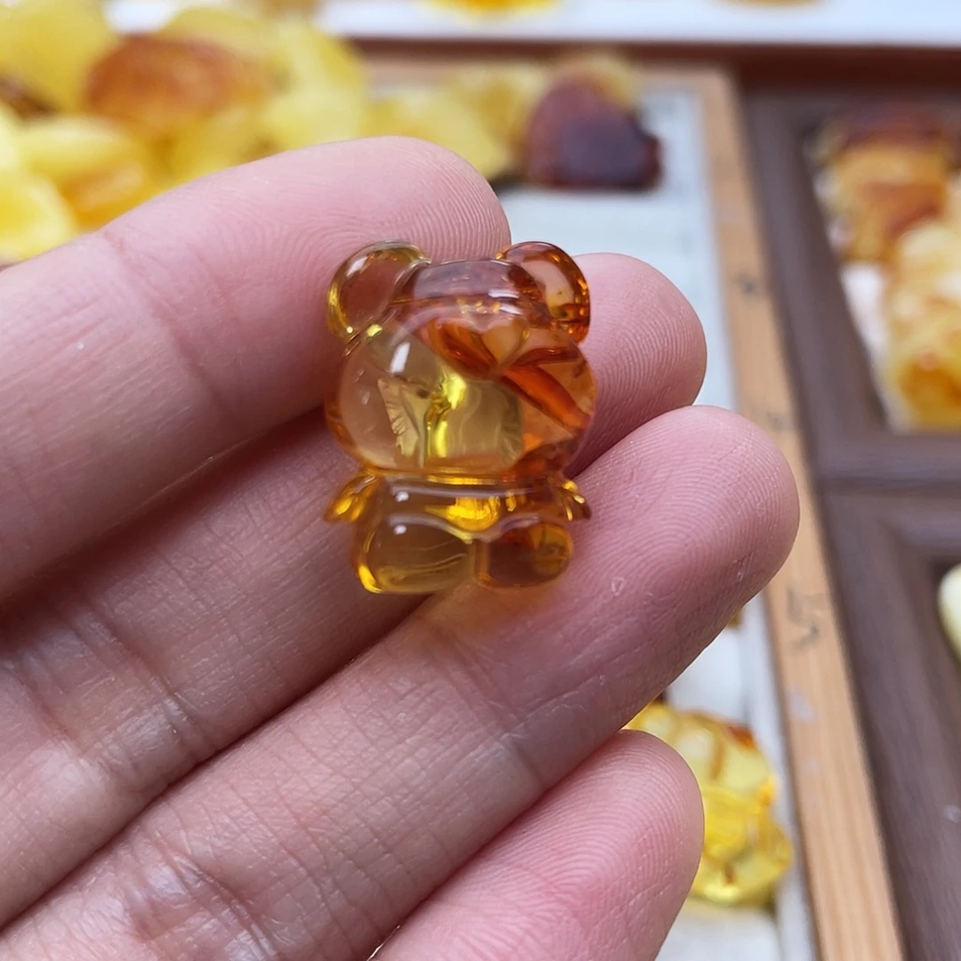 琥珀未镶嵌颈饰天然蜜蜡吊坠