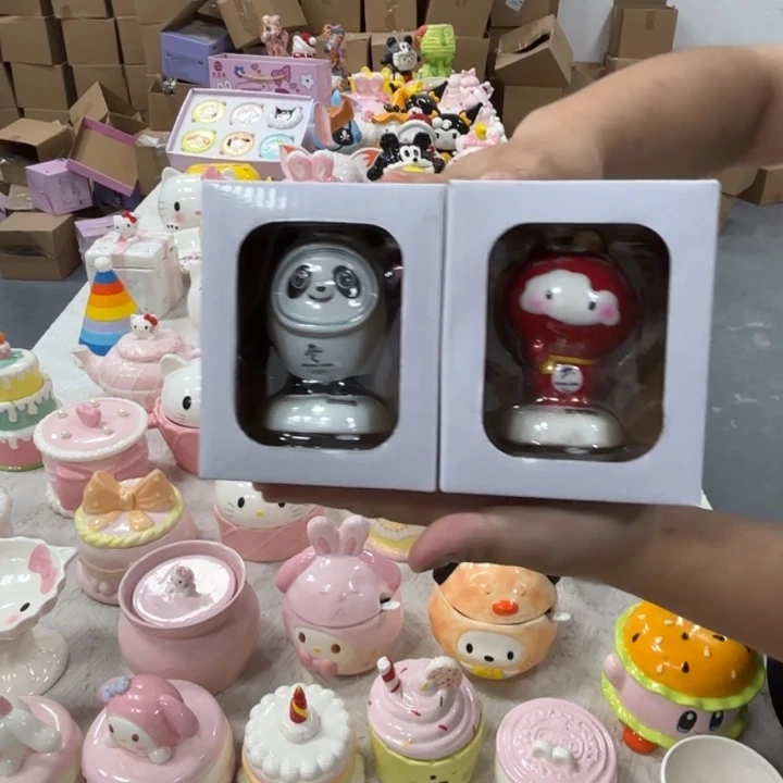 瓷片我在外面吃饭了哈哈哈