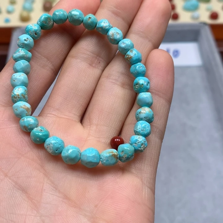 南红玛瑙配饰未镶嵌