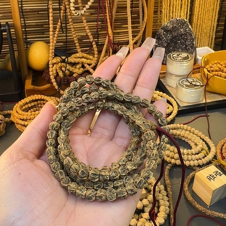 柏香籽/百香籽手串胡*生