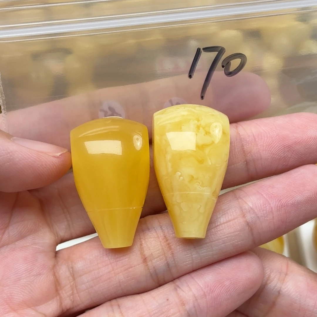 *****蜜蜡未镶嵌裸石蜜蜡