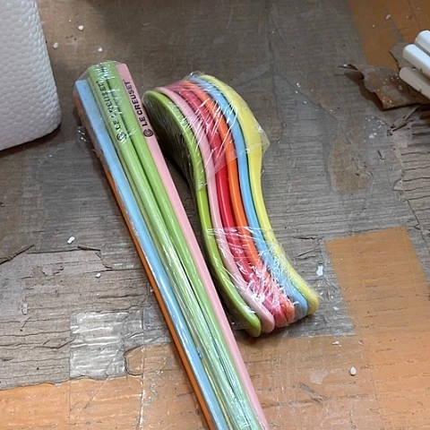 微瑕，不能明火，筷子6双kc，6个勺子