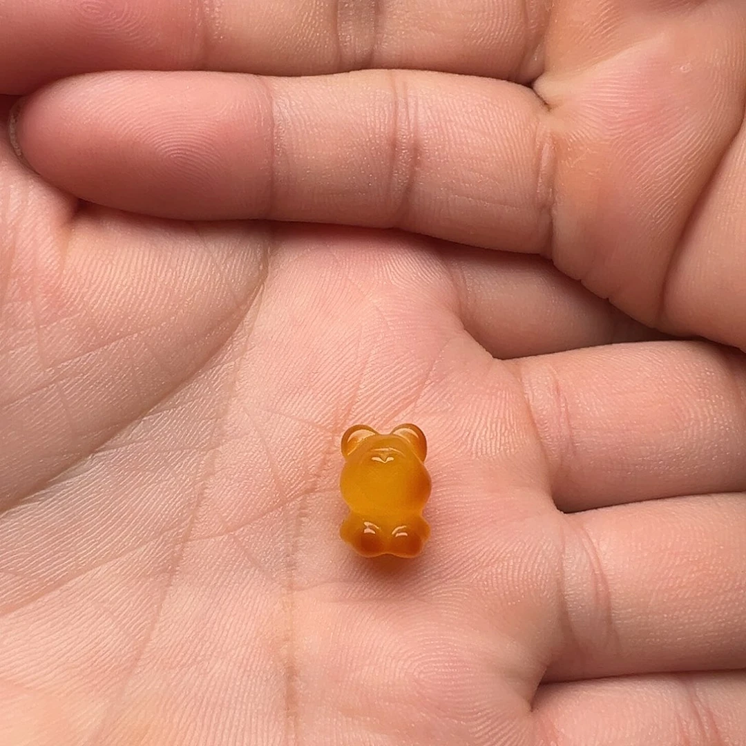 蜜蜡颈饰未镶嵌小熊提溜吊坠（打孔不退换）