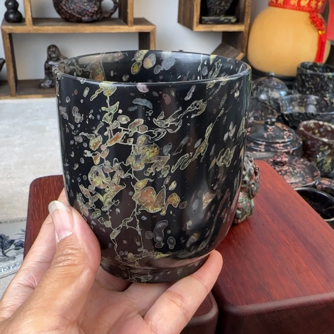 完***击梅花玉老坑料红花茶杯