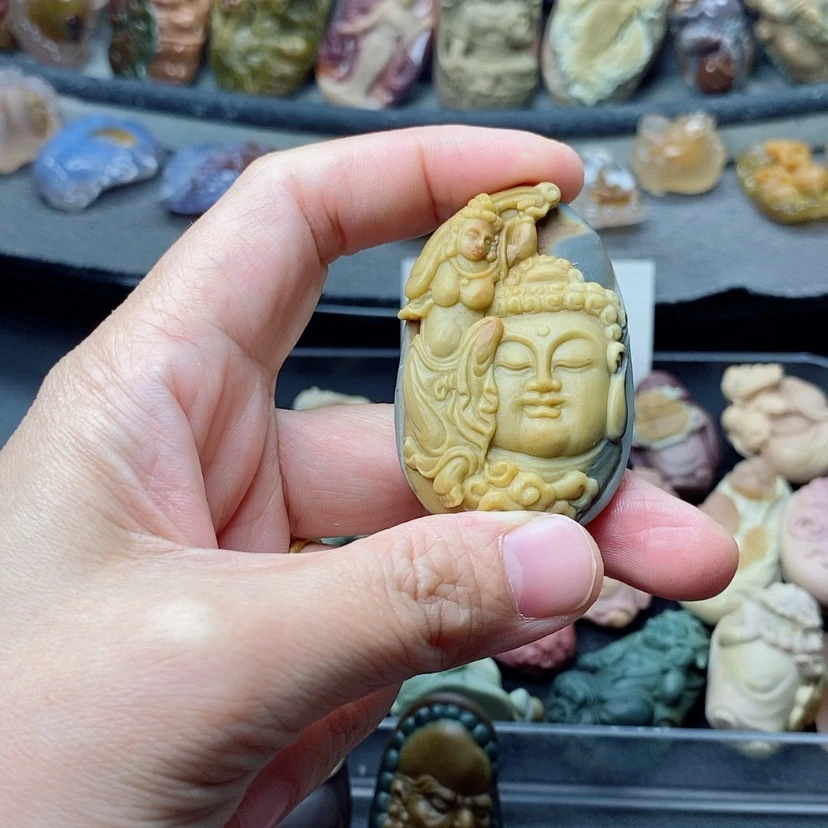 【闪购商品】定制石英质玉吊坠未镶嵌