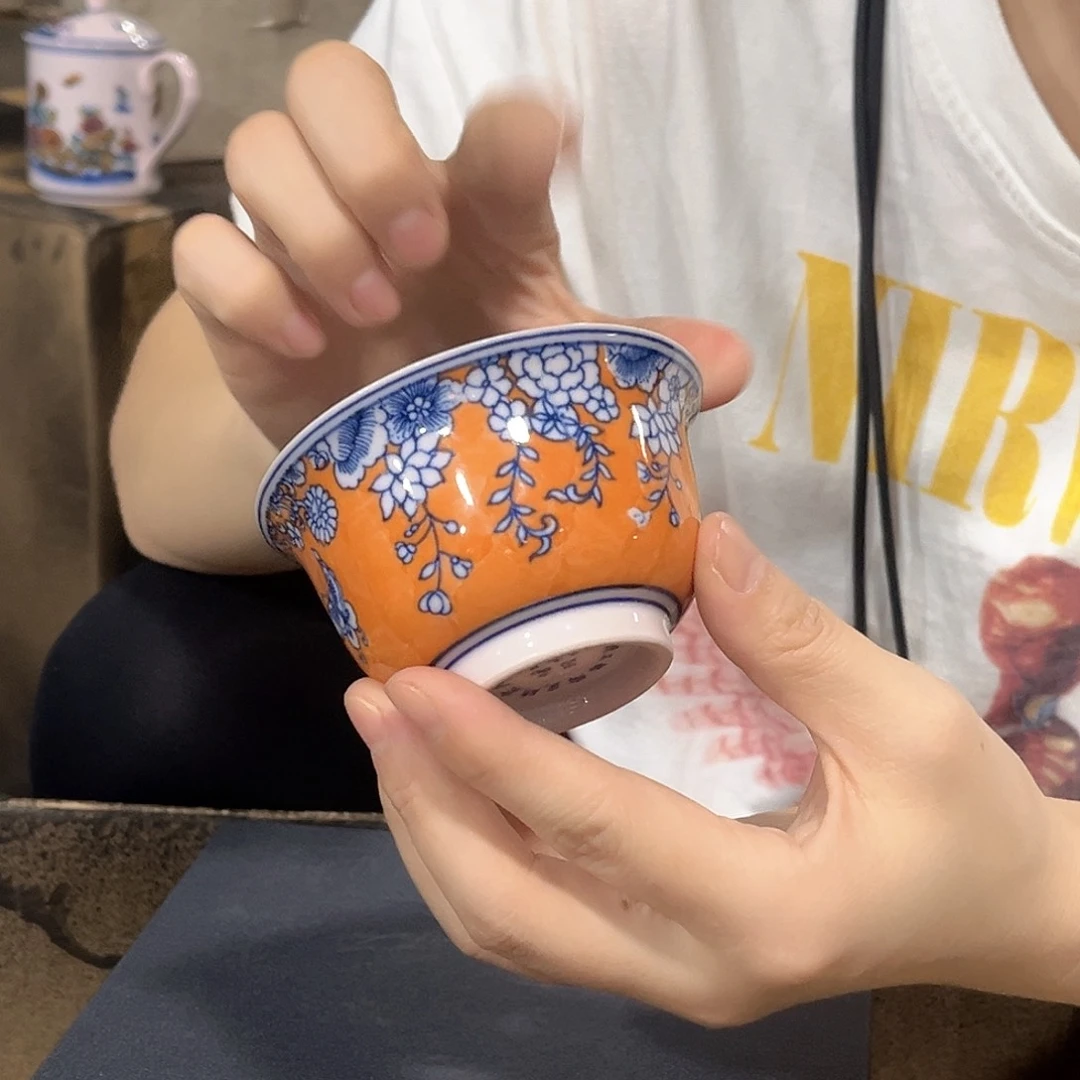 摆件////景德镇陶瓷器。杯。红。