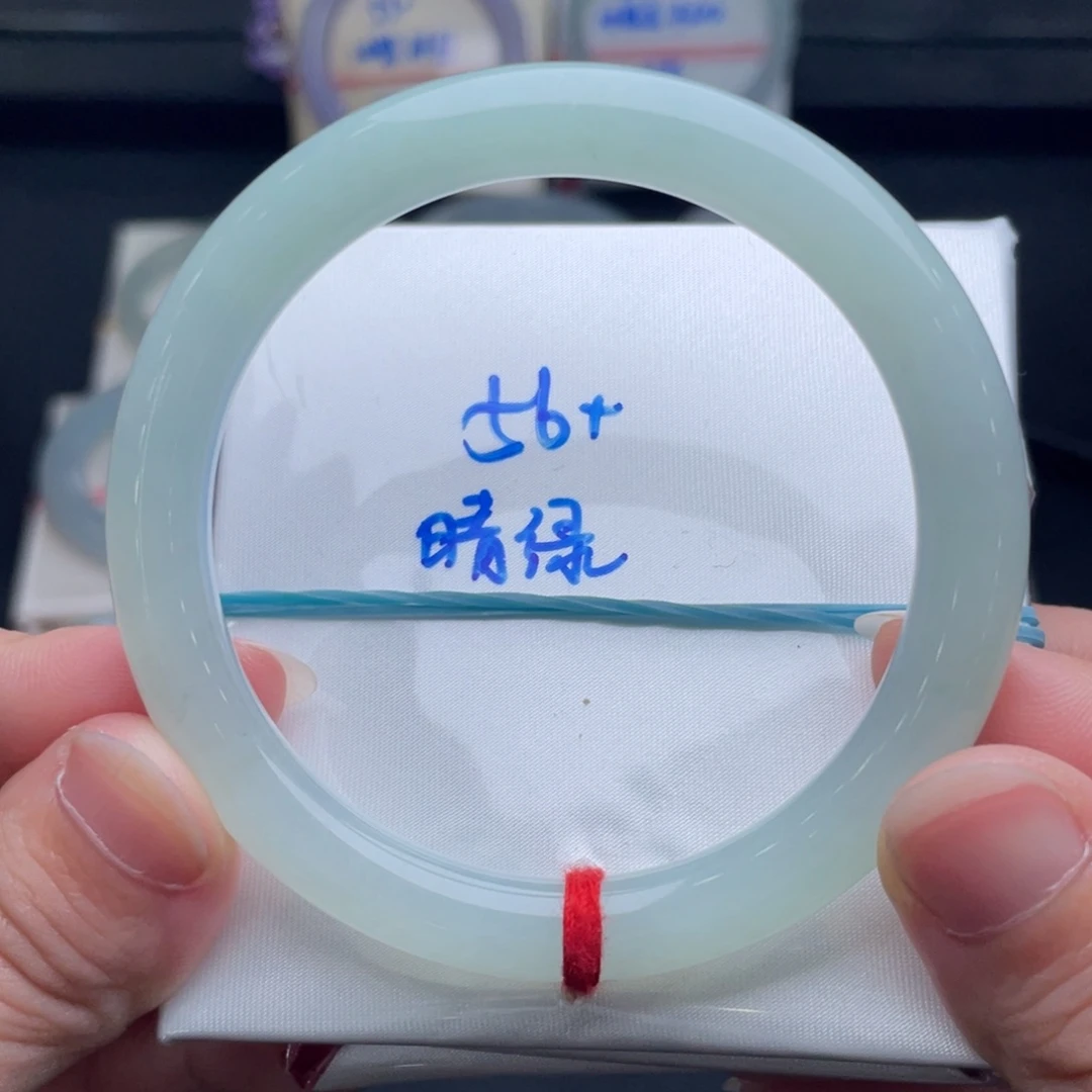 翡翠未镶嵌手镯翡翠手镯3