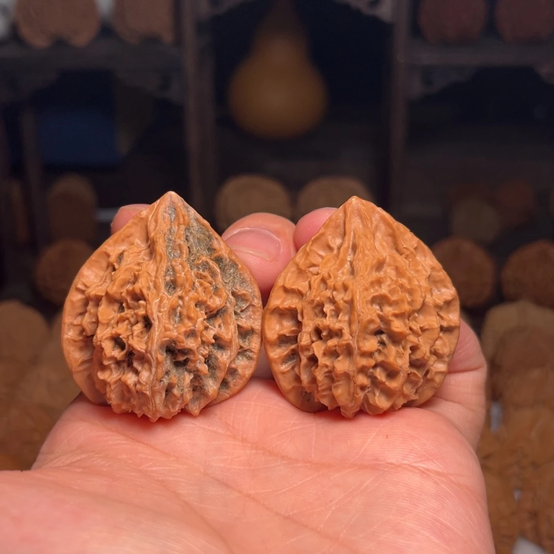 童***心文玩核桃吊坠亲公子