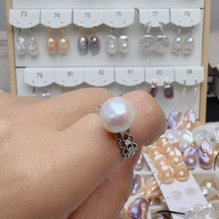 未镶嵌颈饰淡水珍珠