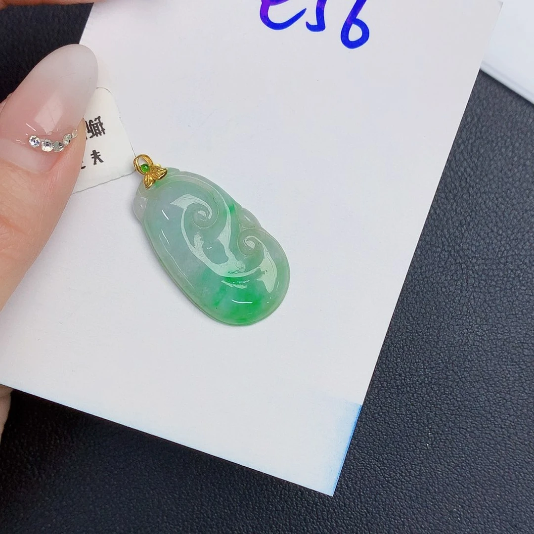 【闪购商品】翡翠颈饰18K金镶嵌00000000