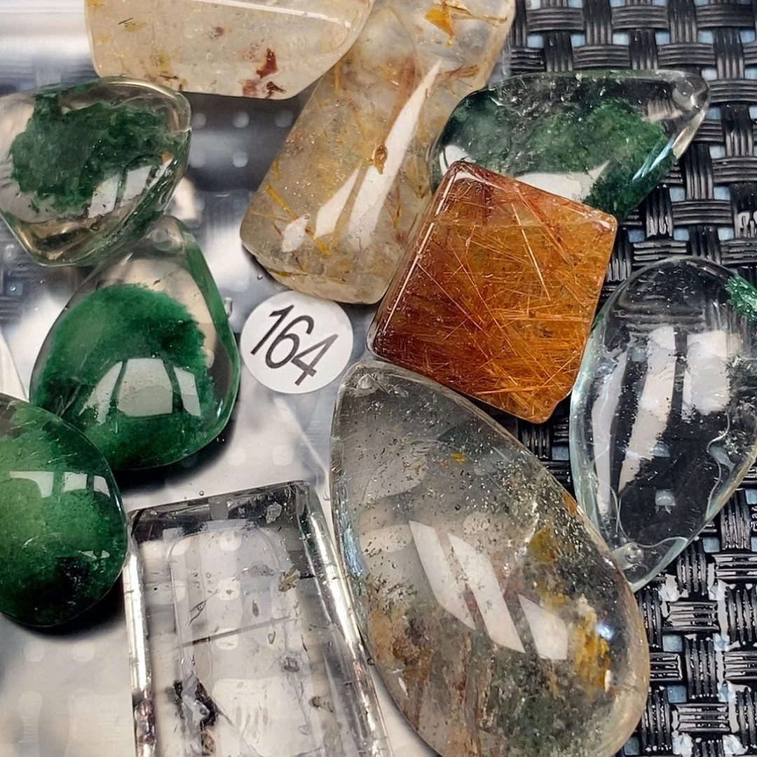 葡***萄吊坠(不含链)水晶未镶嵌