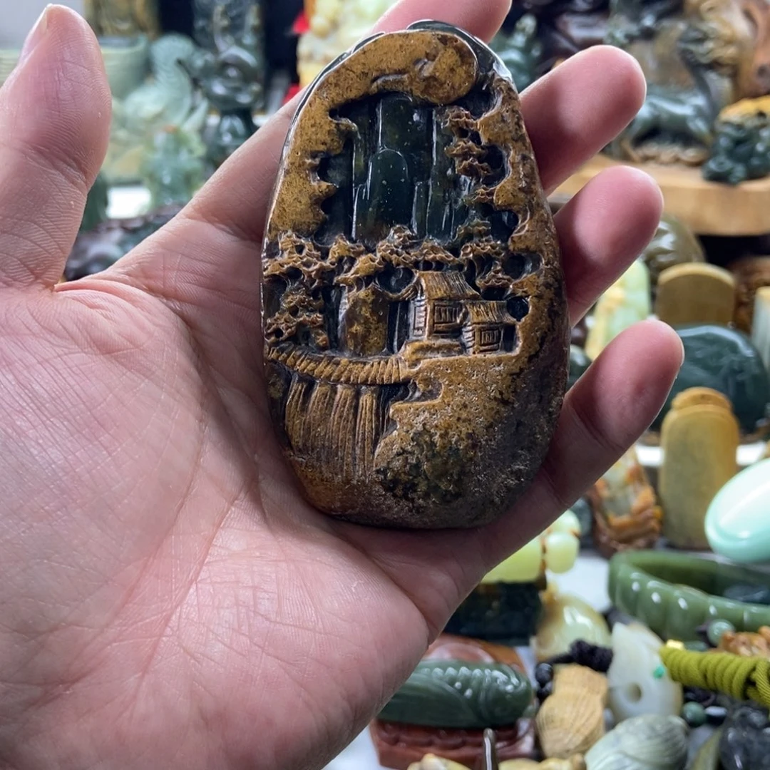 岫岩河磨玉（透闪石质玉）未镶嵌把件