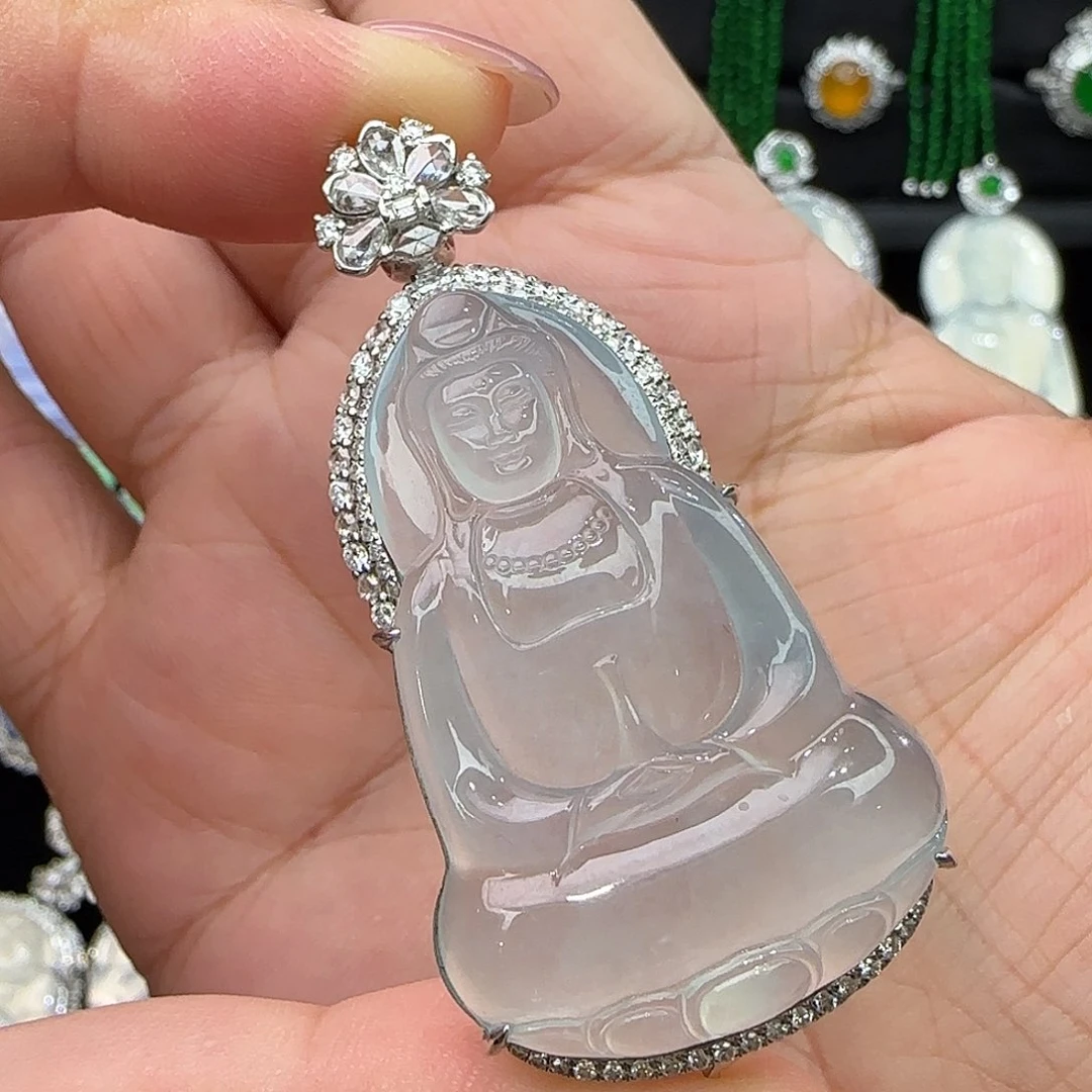 颈饰18K金镶嵌翡翠天然翡翠