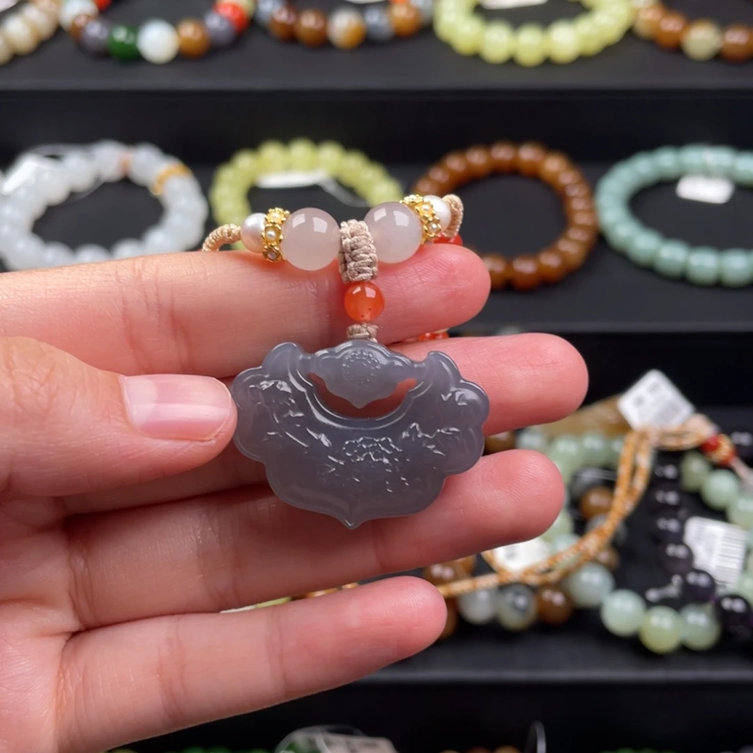 和田玉未镶嵌吊坠(不含链)