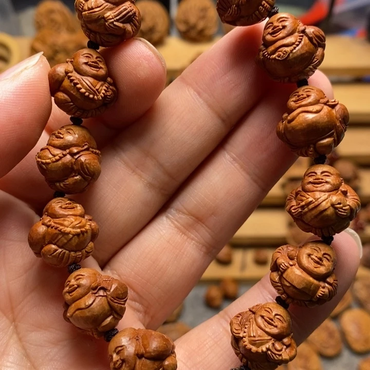 桃核手工雕刻弥勒手串