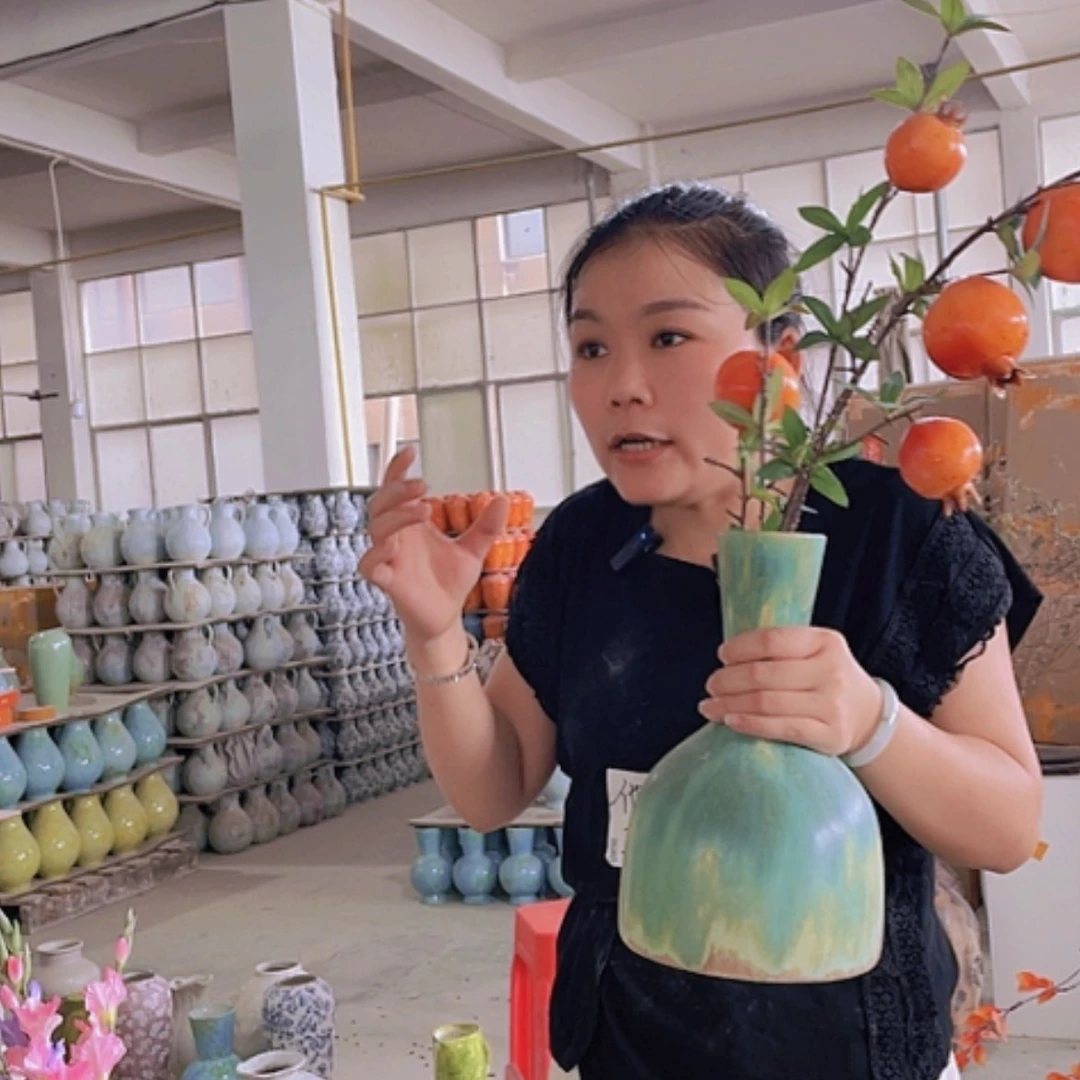 【闪购商品】景德镇陶瓷花瓶高27口7