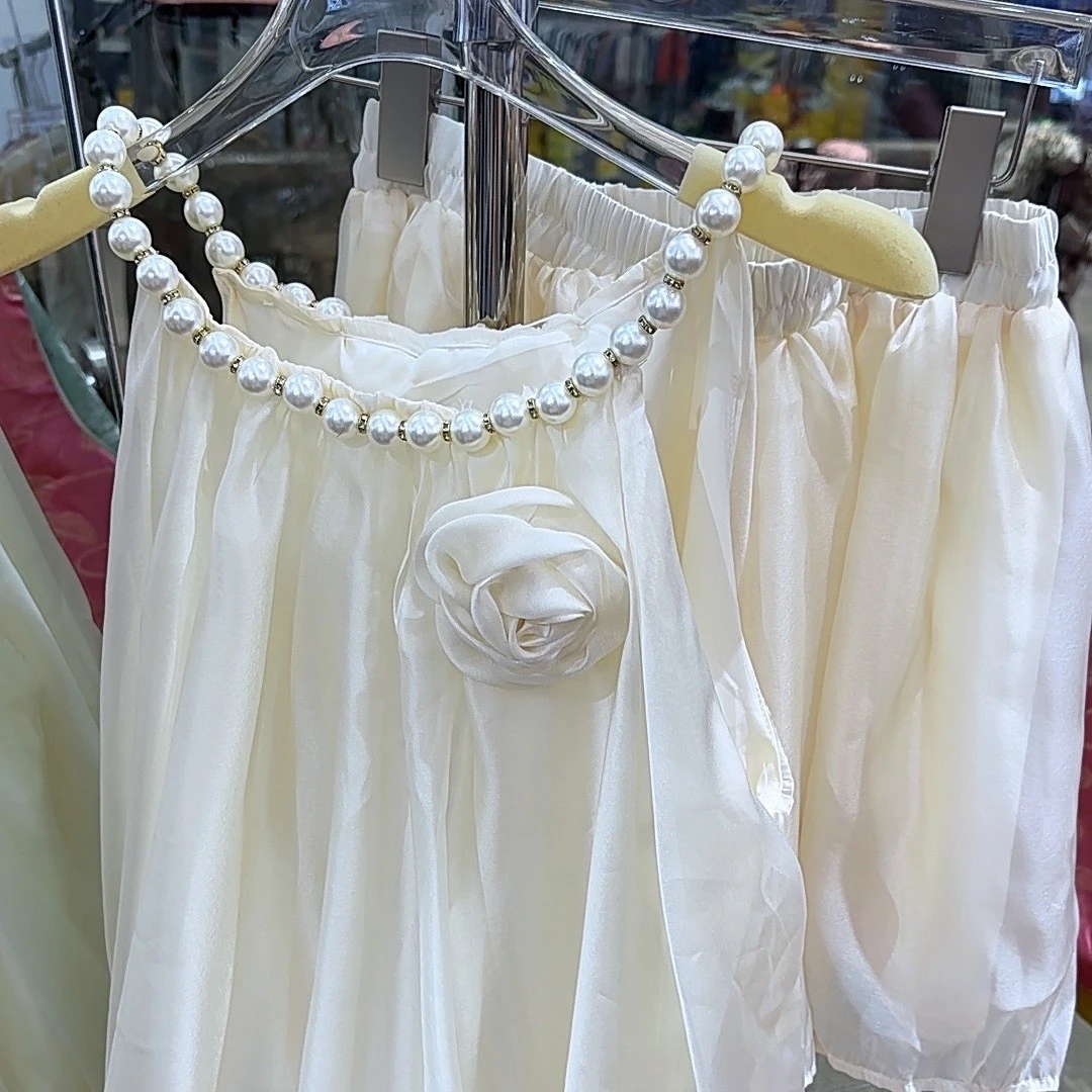 女士珍珠吊带蕾丝套装