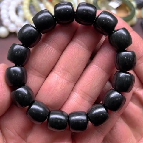 和田玉手串未镶嵌